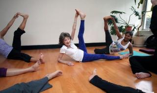 瑜伽教练培训班